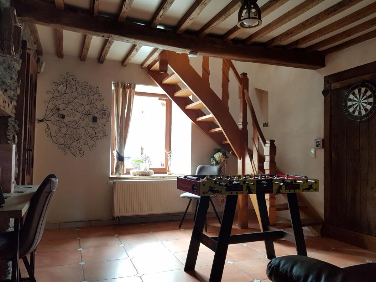 Gite Au Coeur De Champlon Bagian luar foto