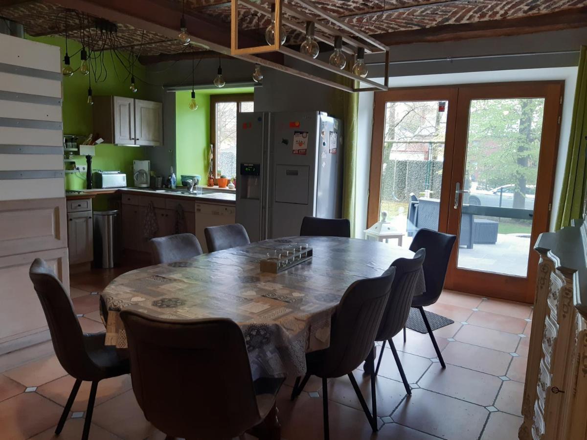 Gite Au Coeur De Champlon Bagian luar foto