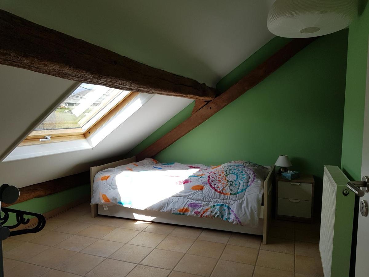 Gite Au Coeur De Champlon Bagian luar foto