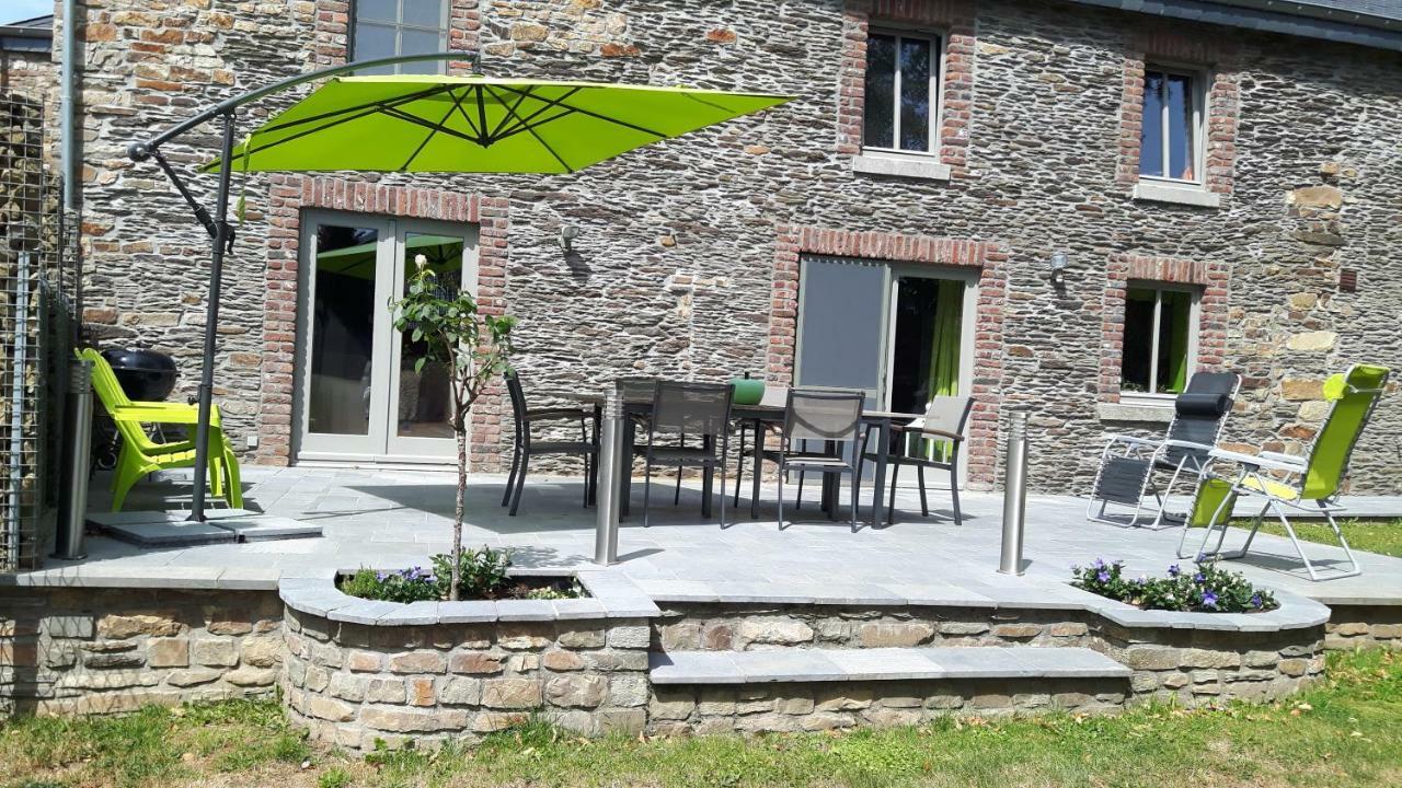 Gite Au Coeur De Champlon Bagian luar foto